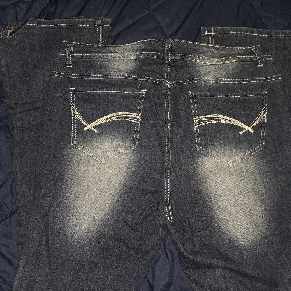 Jeans - Picture 6 of 6
